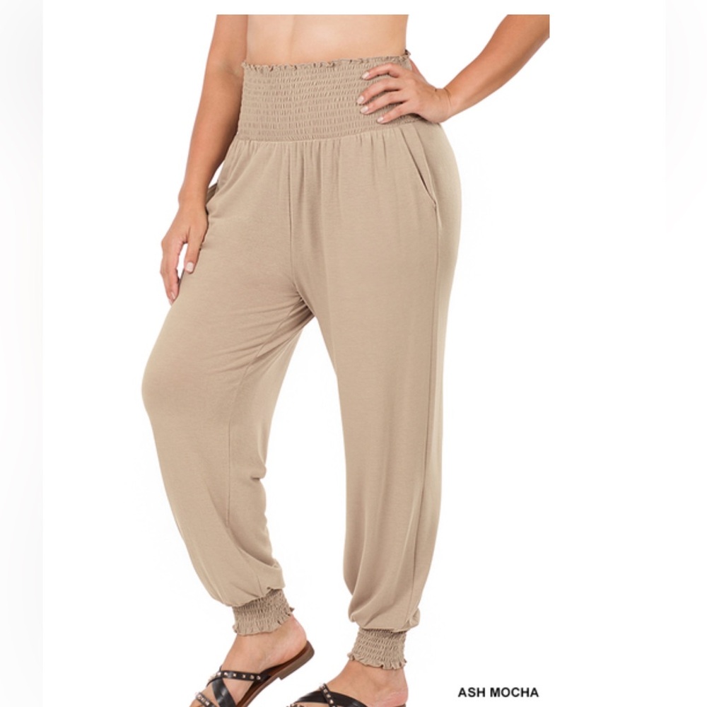 Joggers - PLUS HIGH-WAISTED SMOCKED LOUNGE JOGGER PANTS Size 1X